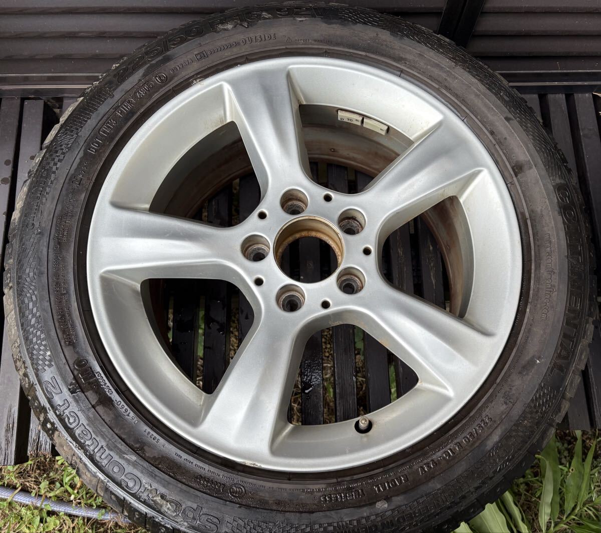 ベンツ　W203 Cクラス　16インチタイヤ付き　純正アルミホイール　8J ジャンク_画像1