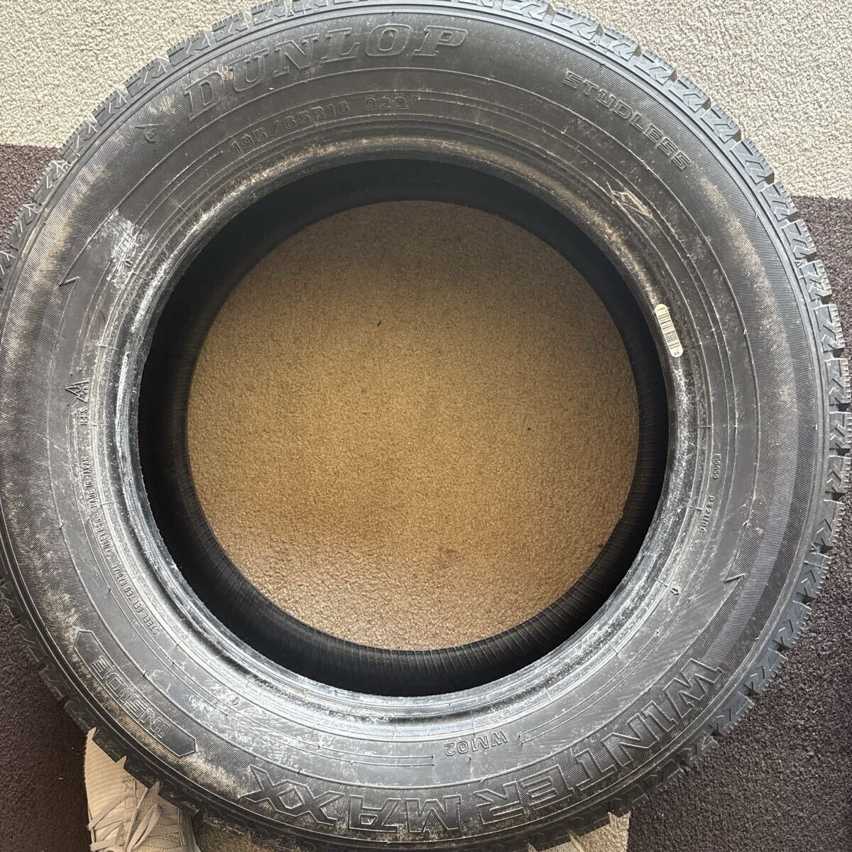 195/65R16 ダンロップ ウインター マックス WM02 2020年製造 2本 中古 スタッドレス タイヤ DUNLOP WINTER MAXX 送料無料_画像6