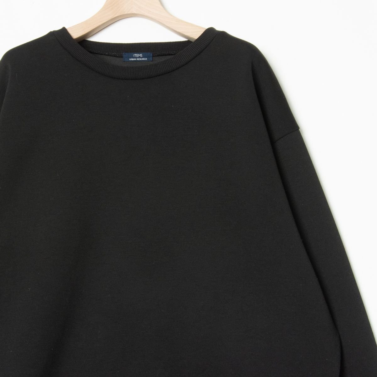 ITEMS URBAN RESEARCH アーバンリサーチ L 長袖 クルーネック スウェット トレーナー ポリ混 ブラック 無地 シンプル レディース_画像4