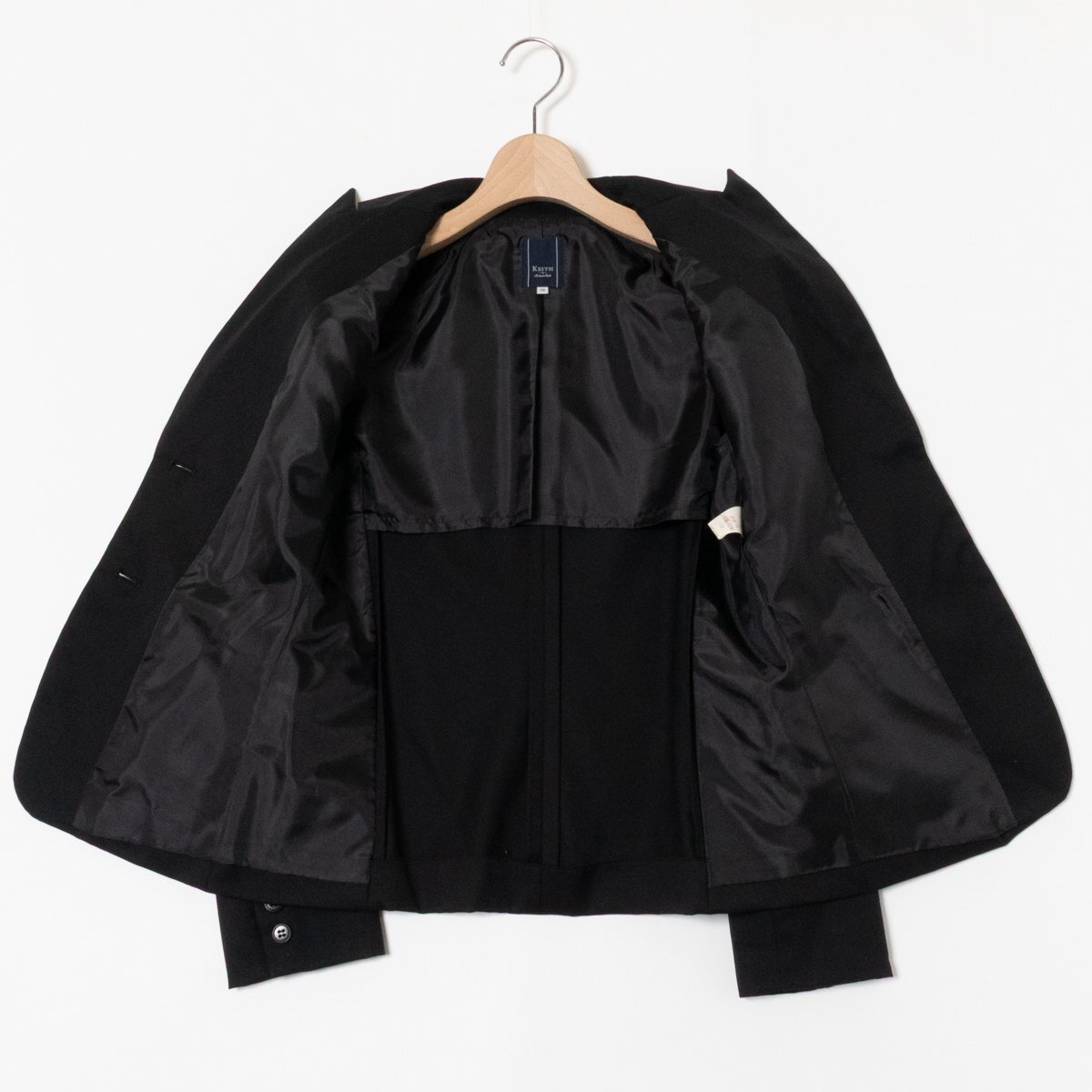 KEITH スカートスーツ セットアップ キース ブラック 肩パッド入りジャケット ひざ丈スカート ベーシック シンプル 38/40 婦人 レディース_画像2