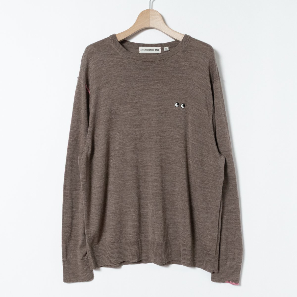 UNIQLO ユニクロ ANYA HINDMARCH メリノクルーネックセーター ブラウン ピンク 3XL レディース 毛100％ 薄手 ニット 刺繍 デザイン コラボ_画像1