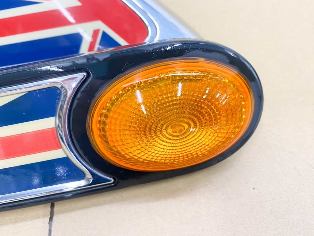 MINI R56 ONE ME14 правый H оригинальный боковой маркер (габарит) указатель поворота 