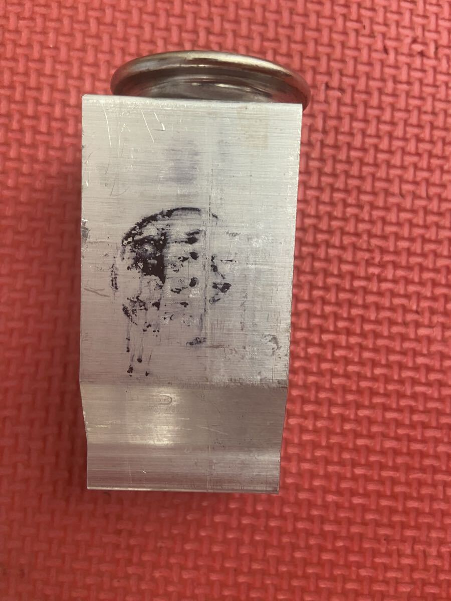 ノート E12 HE12 NE12 SNE12 エキスパンションバルブ 純正 日産 NISSAN Calsonic Kansei 922001HF0A_画像3