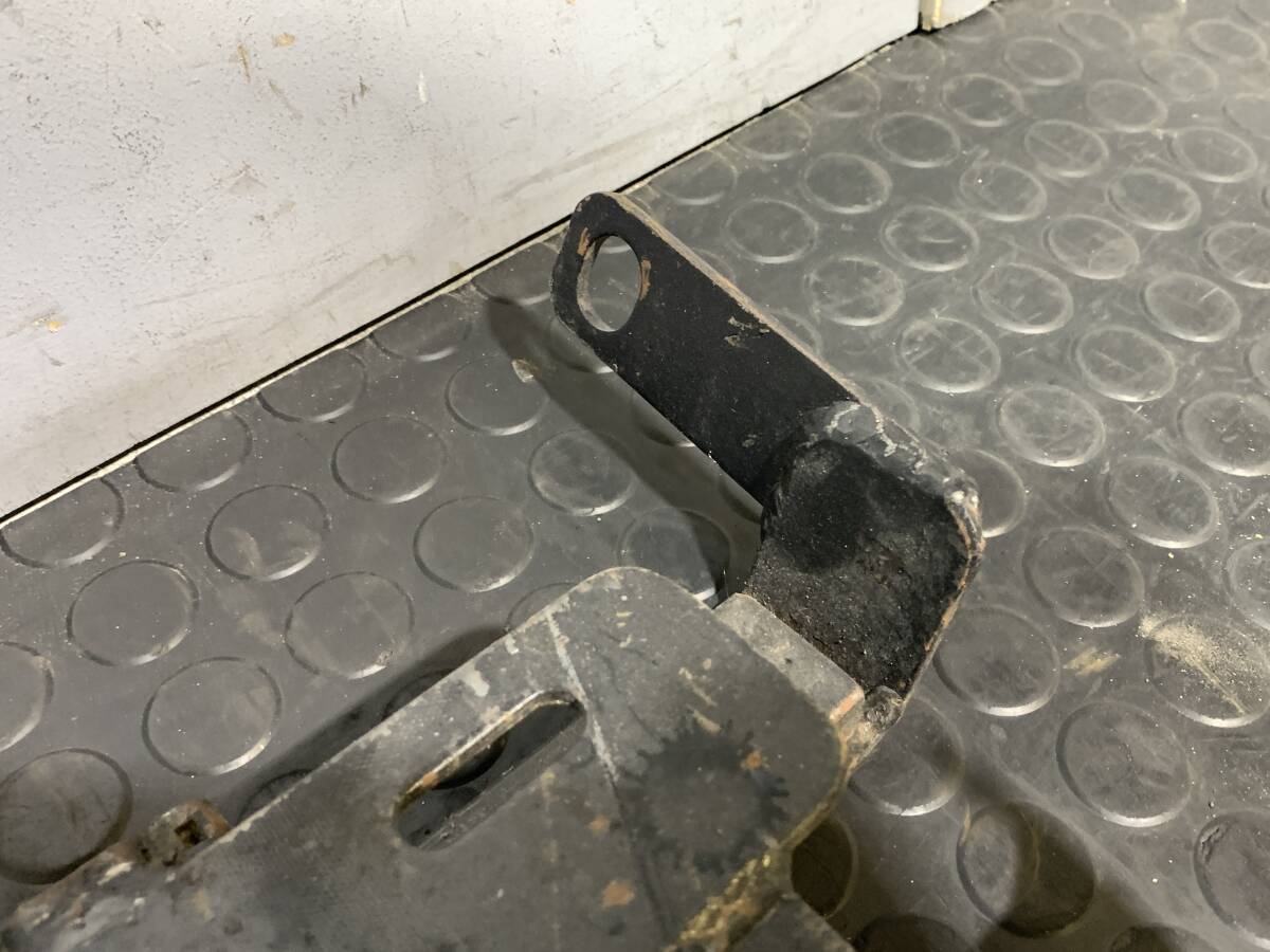 S13 S14 S15 シルビア RPS13 180SX 底止め セミバケ シートレール セミバケット シート 右側 運転席側 社外品_画像4