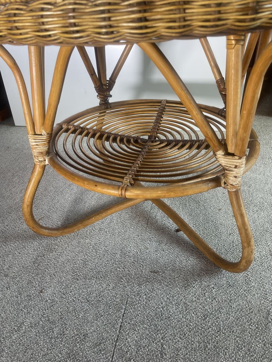 高級ラタン 丸テーブル ガラス天板 籐家具 サイドテーブル 昭和レトロ ビンテージ アンティーク　_画像10