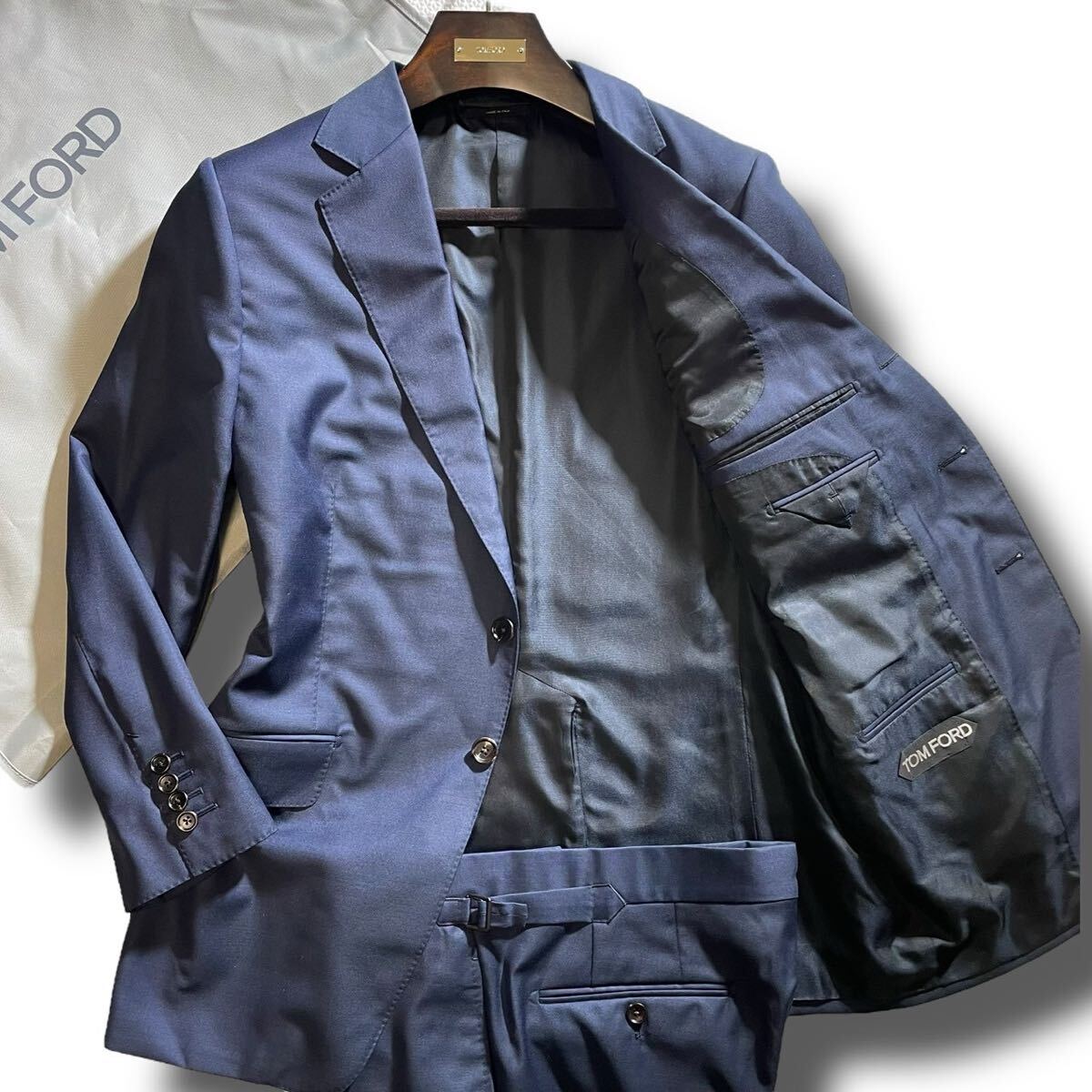 2025年5/28購入!!!完全オーダーメイド!!!【トムフォード TOM FORD】極艶の光沢ネイビー◎ スーツ セットアップ 未使用級◎ 付属品完備◎ 52