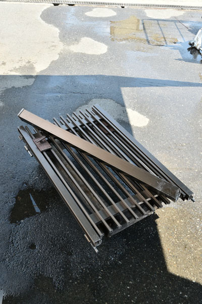 FF01 門扉 両開き 2枚 支柱1本無し ジャンク 引き取り大歓迎_画像1