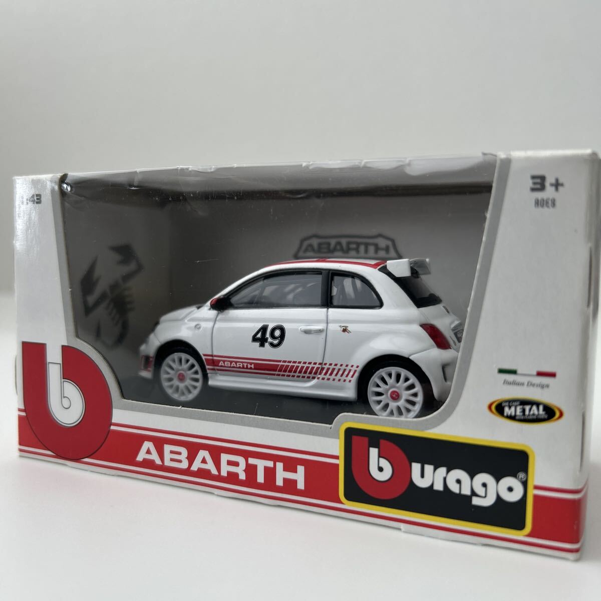 Bburago 1/43 ABARTH 500 #49 White assetto corse BBurago abarth дилер специальный заказ a комплект Corse миникар модель машина FIAT500