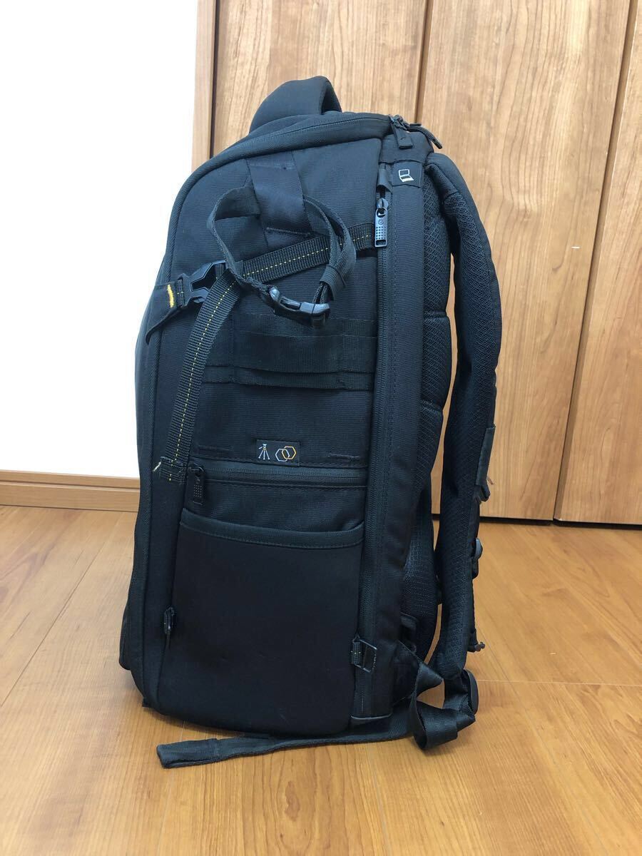 VANGUARD バンガード カメラバッグ ALTA RISE 48 カメラリュック　おまけカメラ&レンズポーチ付_画像3