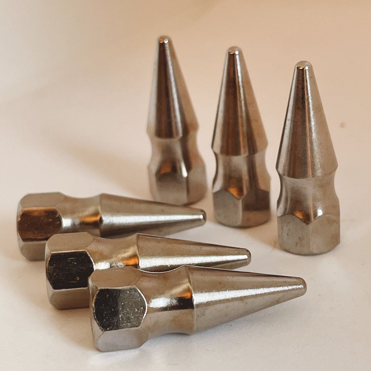 スパイクナット 【お得な6本セット!】ボルト JDM USDM レーシング エンジンカバー シビック タイプR カスタム M6×1.0_画像2