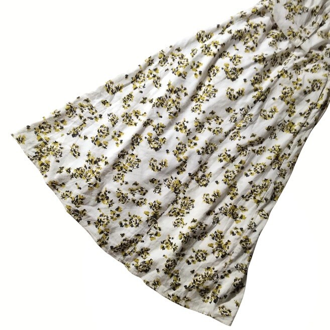 77 【Mila Owen】 麻混 リネン混 シャツワンピース ロングワンピース 1 ホワイト 花柄 フラワー 総柄 フレア きれいめ ボタンダウン _画像6