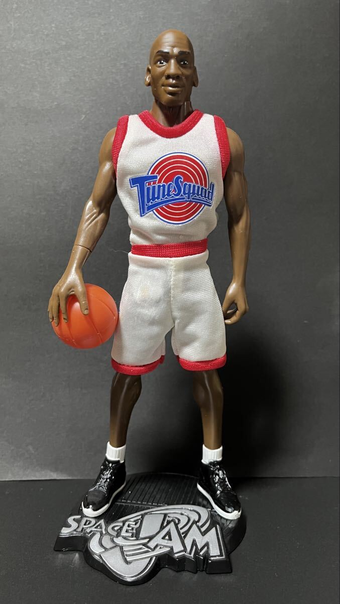 送料無料 スペースジャム マイケルジョーダン フィギュア_画像3