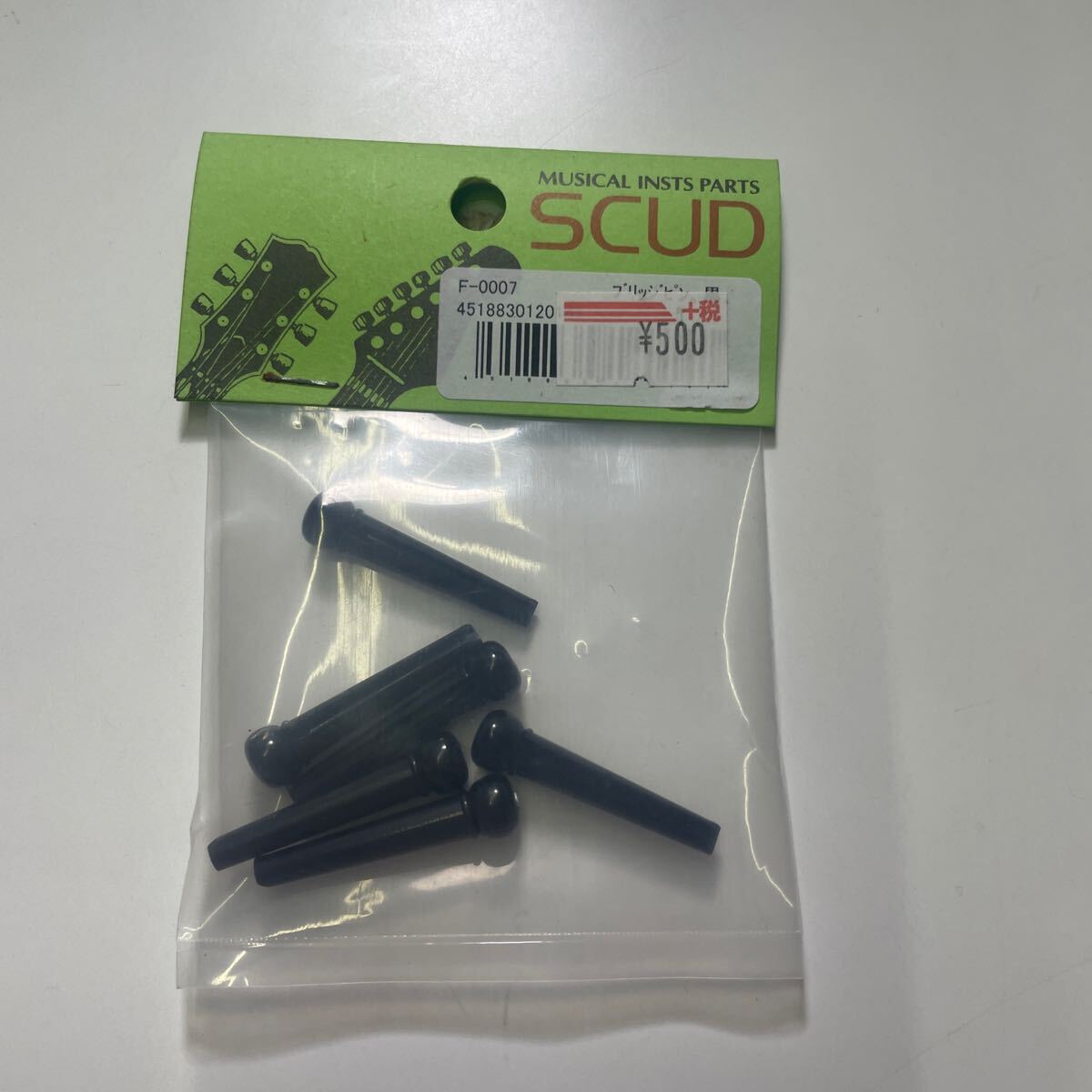 SCUD фиксатор струны 