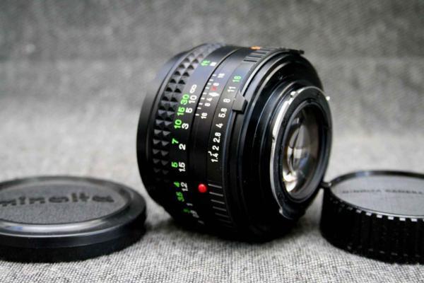 MINOLTA ミノルタ 純正 MD 50mm MF 高級単焦點レンズ 1:1.4 希少な作動品