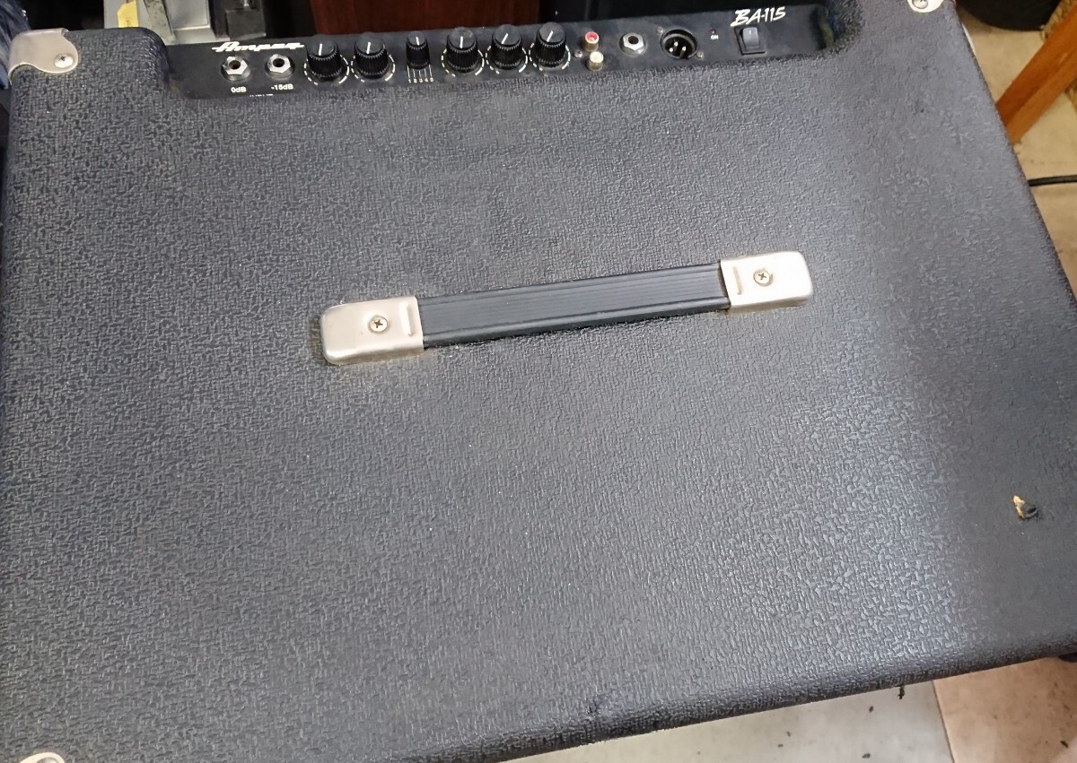 管理0927 Ampeg アンペグ BA-115 ベースアンプ コンポアンプ 音響機材 オーディオ機器 キズ汚れあり 通電確認済み ジャンク_画像5