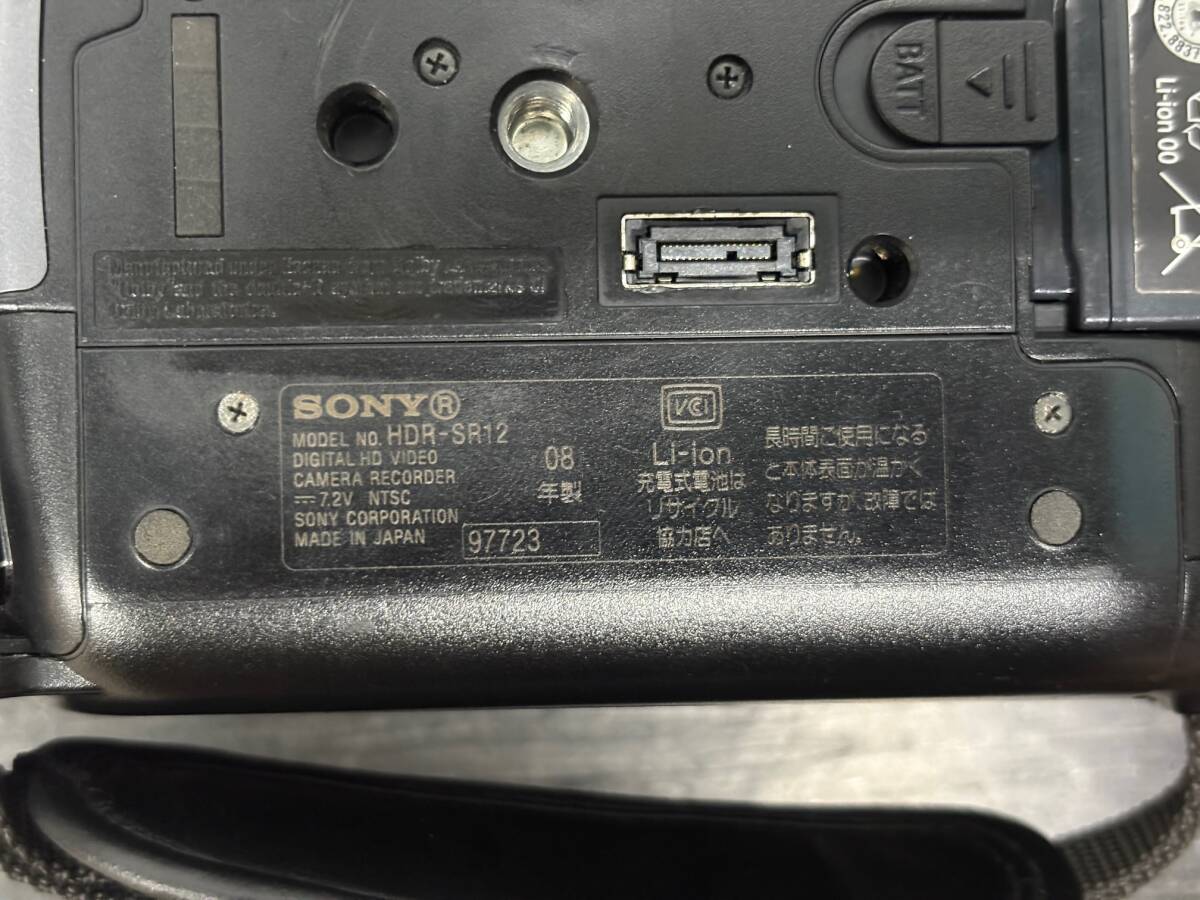 15-73 ● SONY HDR-SR12 08年制