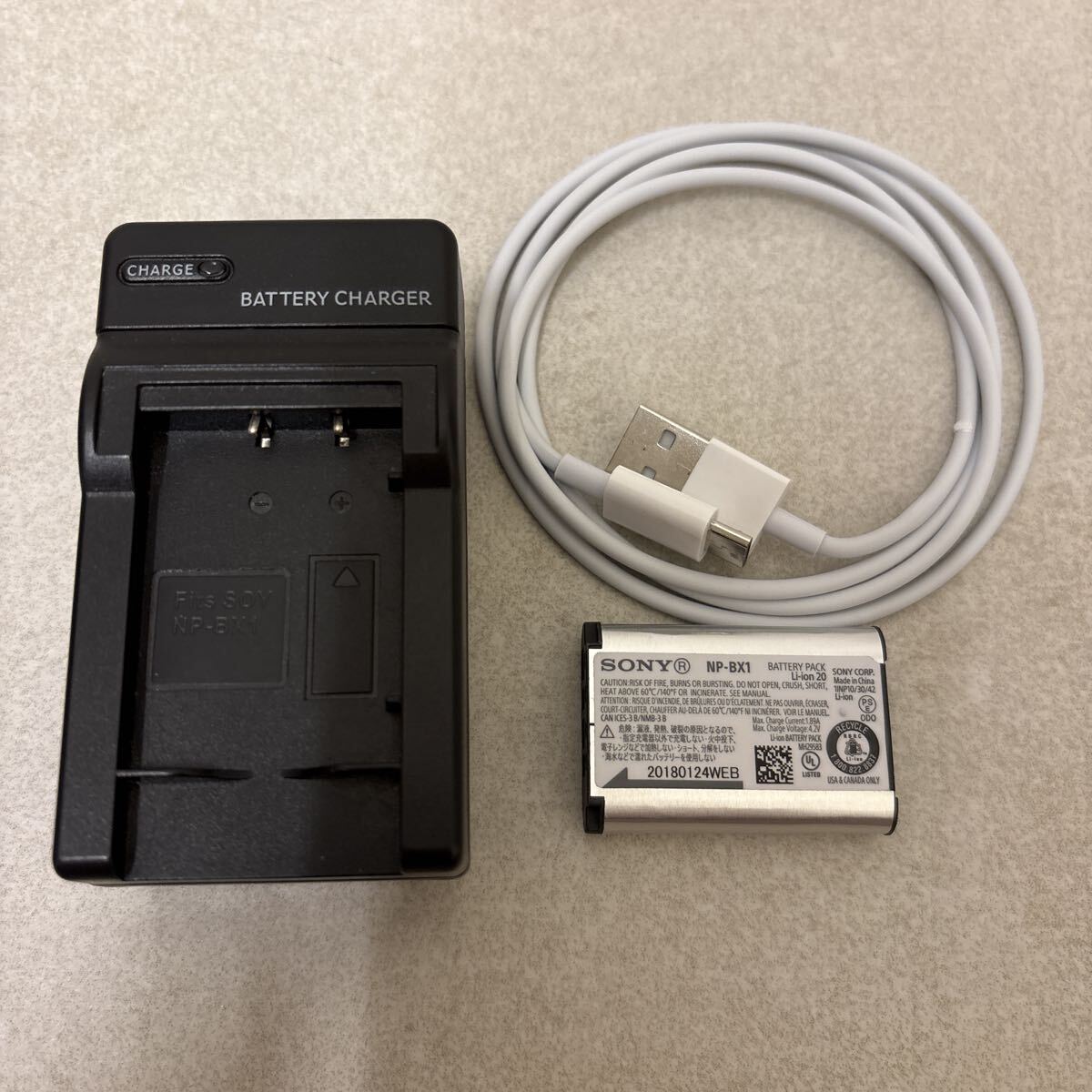 SONY ソニー Cyber-shot コンパクトデジタルカメラ　DSC-RX100M7 サイバーショット