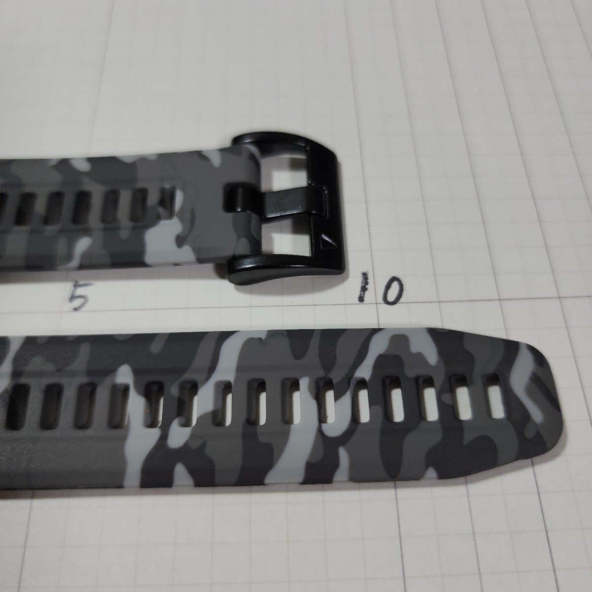QF22 灰迷彩 カモフラージュ A GARMIN GARMIN ガーミン シリコン バンド ベルト Fenix 6 7 8 S62 S70 945 955 965 970 epix Quick Fit 22mm_画像3
