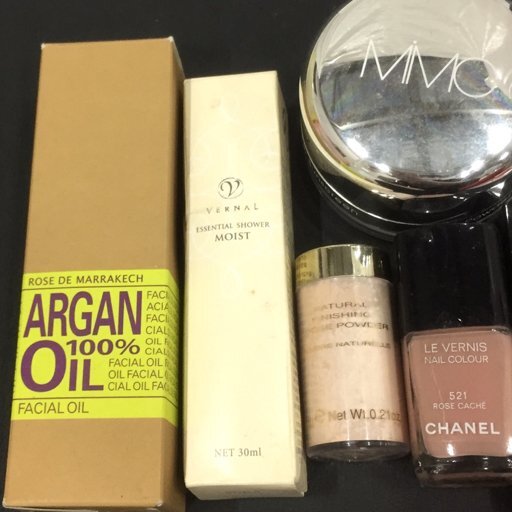 シャネル LE VERNIS ネイルカラー 521 ROSE CACHE 含む フェイシャルオイル 口紅 アイシャドウ 等 化粧品 まとめ_画像2