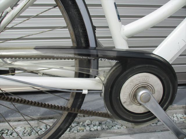 E523★限定特価 整備済み★ブリヂストン アルベルト★ 中古自転車 【 26インチ 白  】 入札お待ちしております(*^▽^*)_画像3