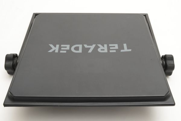 テラデック　TERADEK Bolt MultiPanel Antenna 3x 16dBi & 2x 14dBi #8487