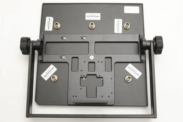 テラデック　TERADEK Bolt MultiPanel Antenna 3x 16dBi & 2x 14dBi #8487