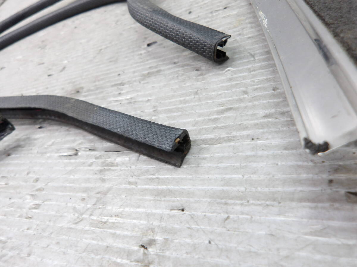 H3年 ホンダ ビート PP1 ドア 開口部 フロント ウィンド 側面 ゴム　モール レール /14【7-19792】91652_画像2