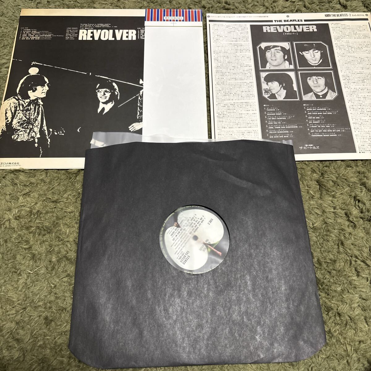 送料込み【帯、ライナー】LP ビートルズ　リボルバー　 Beatles REVOLVER_画像2