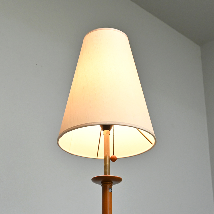 ヤマギワ 欅無(wú)垢材 小ぶりなフロアスタンド 80年代ヴィンテージ/ドムス 池田制作所 和モダン 天童木工 町田悟 イサムノグチ 柳宗理 剣持勇