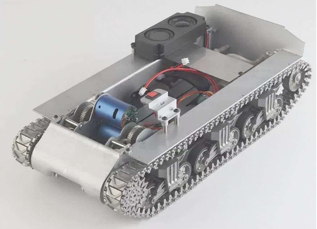 HENGLONG 1/16スケール 半金属製 M4シャーマンラジコン完成品 新品