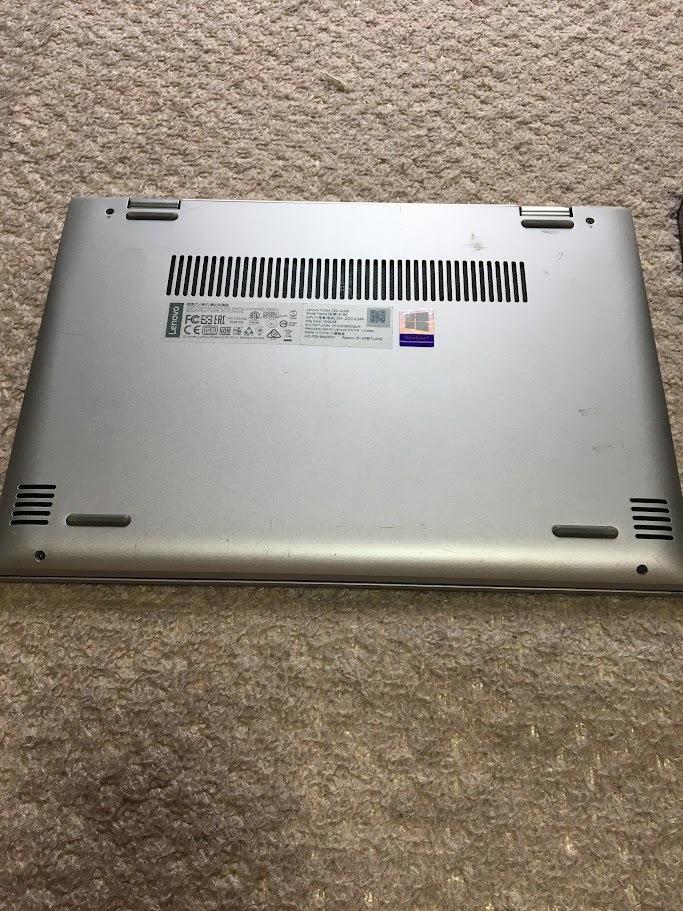 Lenovo YOGA 720 12.5インチフルHD(1920 x 1080) 液晶?Core i3-7100U?120GB SSD搭載 windows11