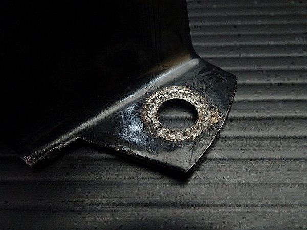 ハーレー FLHTC1340 1988年式 エボ 1340 レギュレーターステー バイク パーツ 部品 HD-AQ-061_画像9