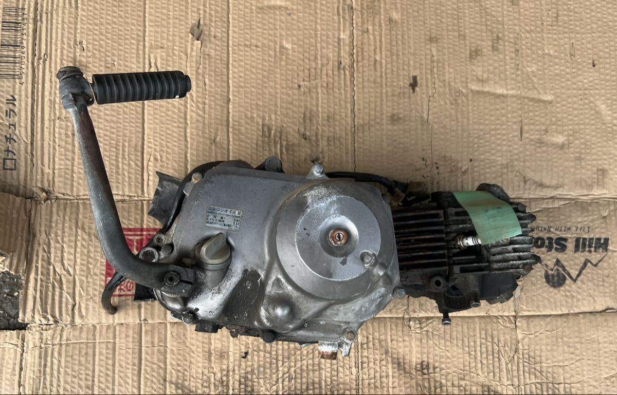 ホンダ スーパーカブ50 純正エンジン　中古　ジャンク　不動　キックペダル、ジェネレーターカバー付