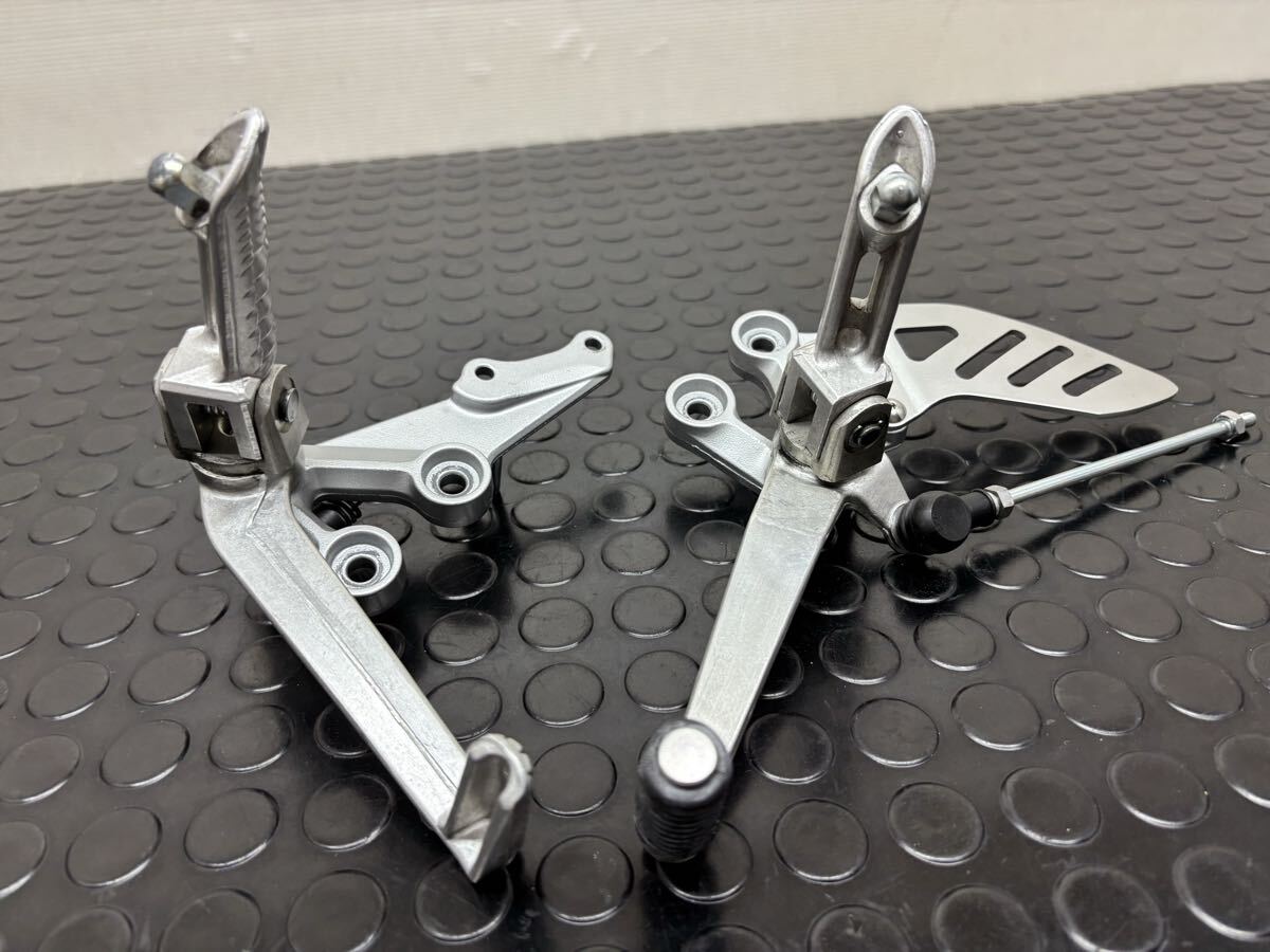 GSX-R1000 ( K5 / K6 ) SUZUKI 純正 フロントステップ メインステップ 41G 200321_画像6