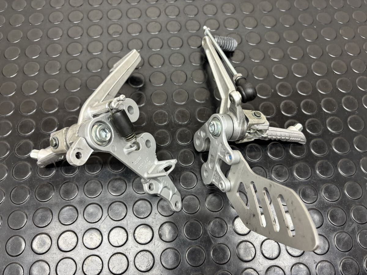 GSX-R1000 ( K5 / K6 ) SUZUKI 純正 フロントステップ メインステップ 41G 200321_画像7