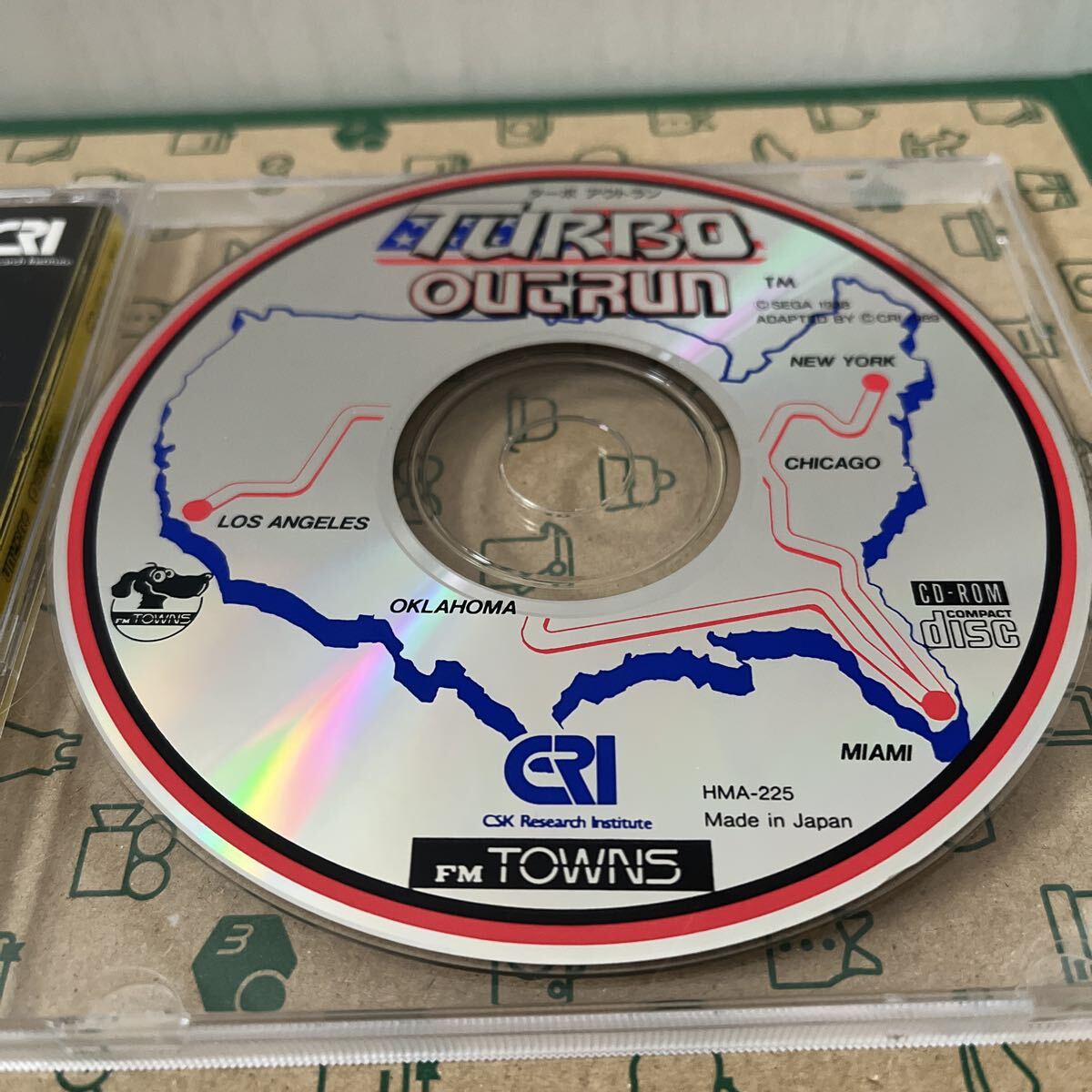 実機起動確認 ターボアウトラン SEGA FM TOWNS/MARTY タウンズ/マーティ　FMT FMタウンズ セガ turbo outrun FM-TOWNS FMTOWNS アウトラン_画像2