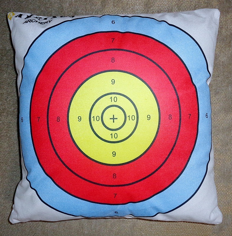 アーチェリー ターゲットリング柄クッション(白)40cm×40cm No4