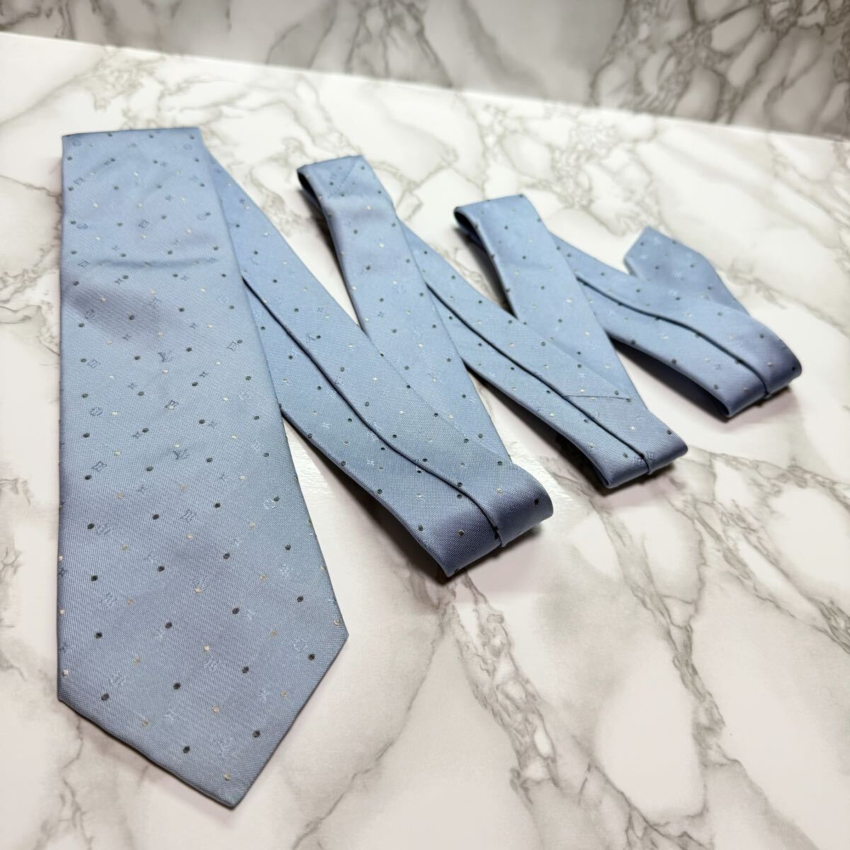 極美品 近年モデル LOUIS VUITTON ネクタイ シルク100% モノグラム