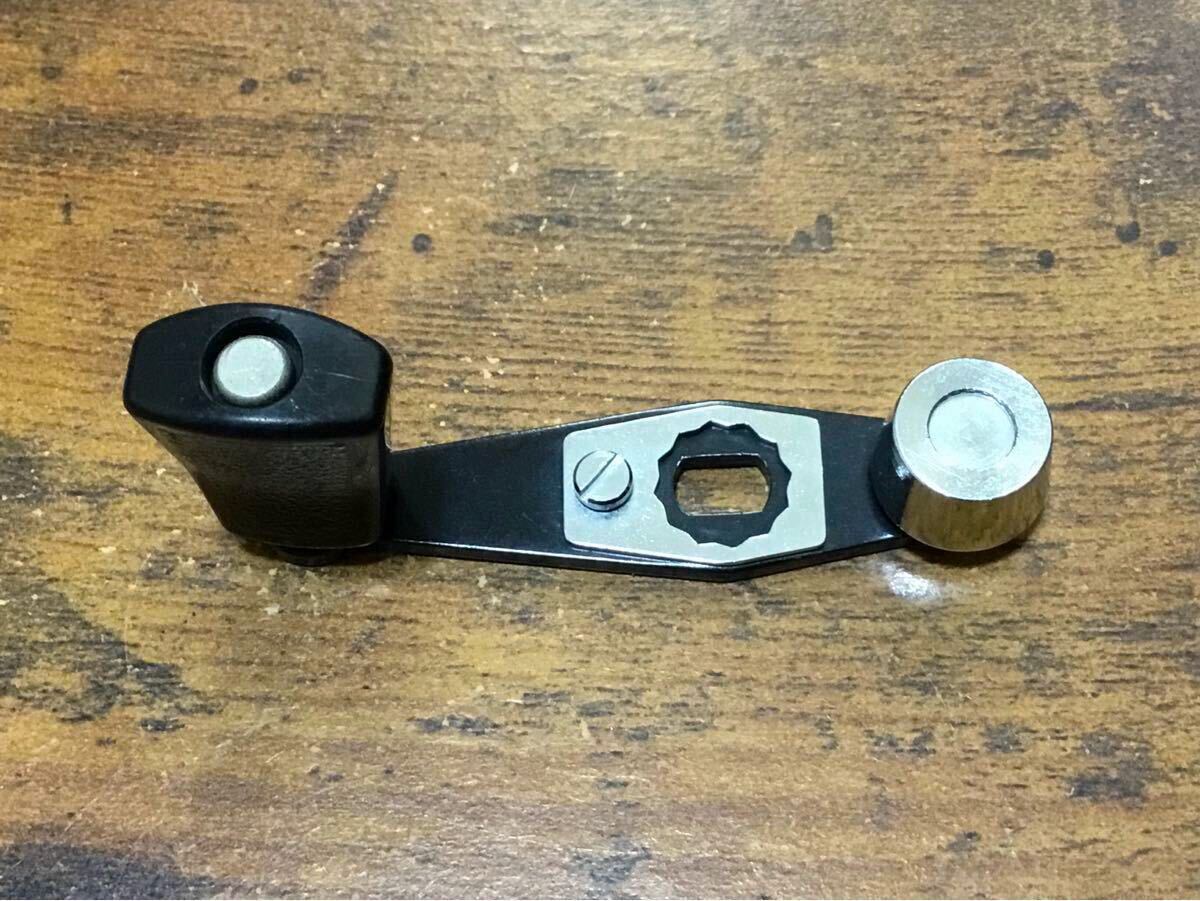 純正品/ABU/Ambassadeur/2500C/Counter-Handle/ブラック/平ノブ/付属パーツ付/アブ/アンバサダー/カウンターハンドル(1500/4500/5500)