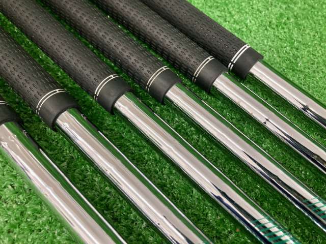 GK春日井■ 131 ホンマ ツアーワールドTR21 X★NSPRO950GHneo 6本セット ★R★26★アイアンセット★人気★激安★お買(mǎi)い得★HONMA★