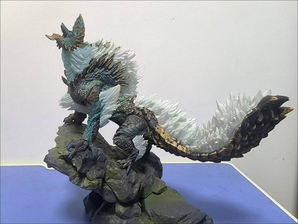 モンスターハンター ジンオウガ　フィギュア