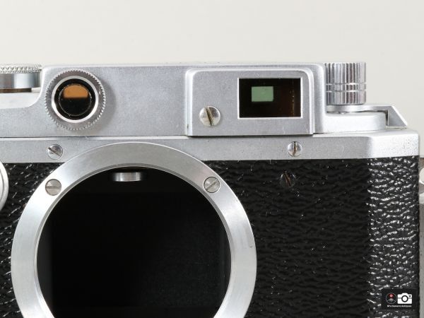 美品Canon IIS改 , IIS2レンジファインダーカメラ,ケース付き整備済 美品Canon IIS改 ， IIS2レンジファインダーカメラ，ケース付き