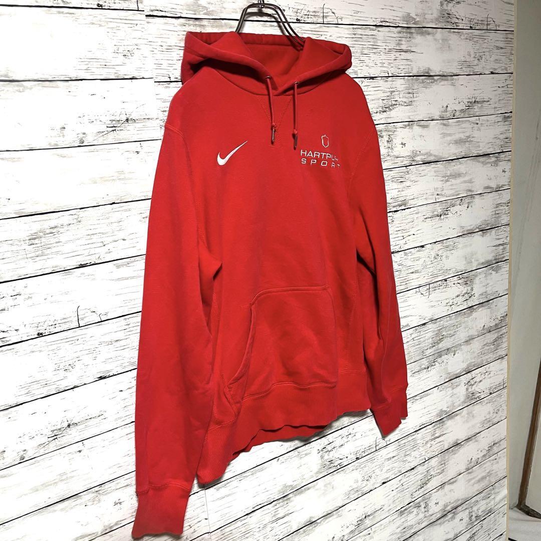 【希少デザイン】NIKE 刺繍ロゴ　レッド　パーカー　メンズ　S A130_画像3