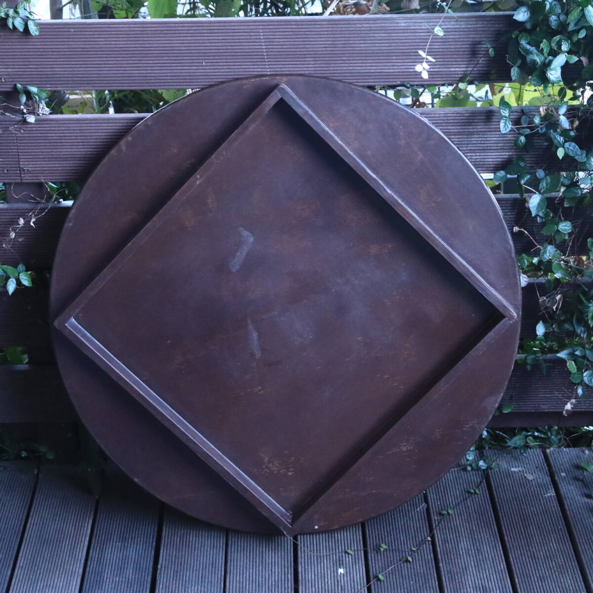 あ//Q0752 【レトロ】古い丸テーブル　折り畳み可能　当時物　インテリアテーブル　_画像6