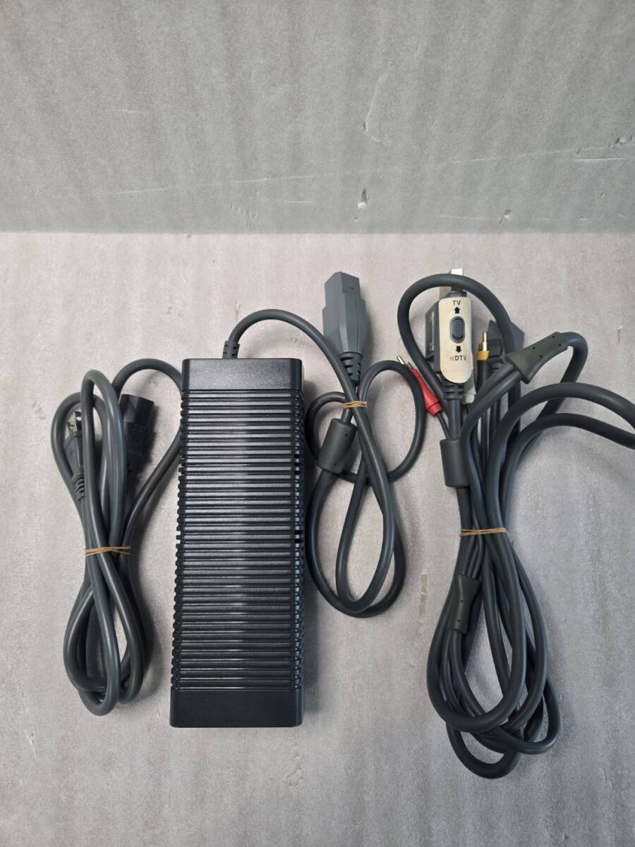 マイクロソフト Xbox 360 CONSOLE 本體 ラストレムナント ハードディスク60GB同梱 通電確認(rèn)済 管理番號(hào)004