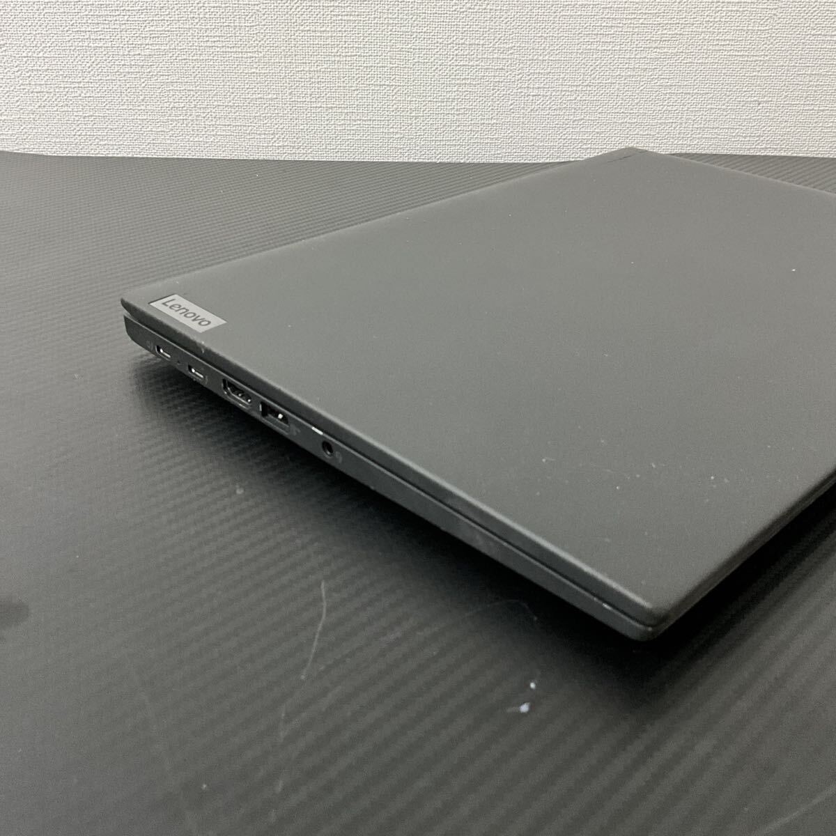 Lenovo Thinkpad T14s Gen3 Corei5-1245Uメモリー：16GB　(026)