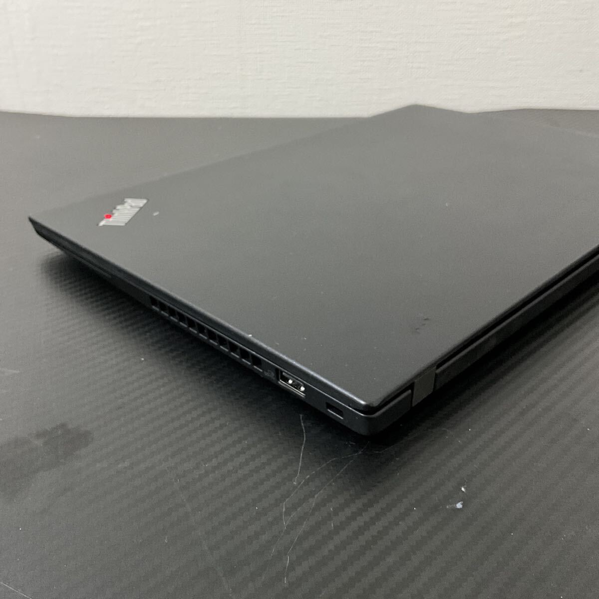 Lenovo Thinkpad T14s Gen1 Corei5-10310Uメモリー：16GB　(031)