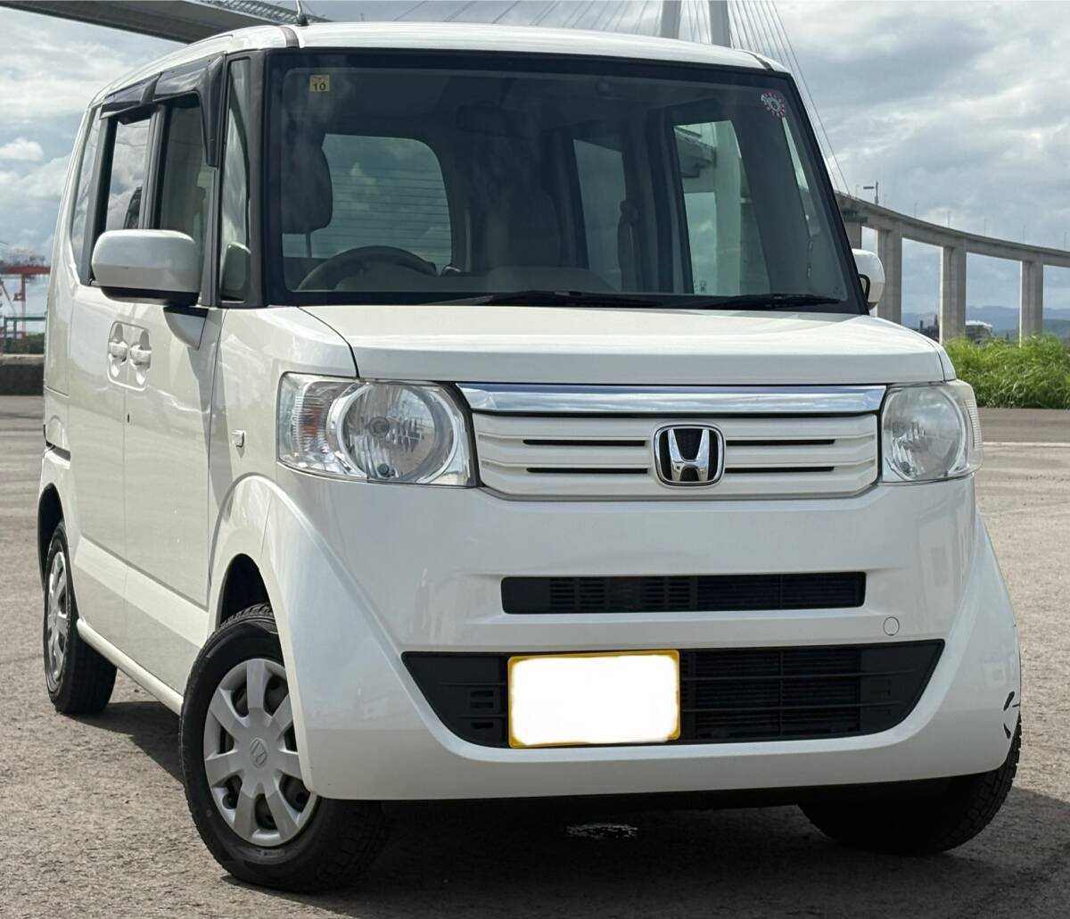 N-BOX G [ 車検2年/ 7萬キロ/ 4WD/ 夏タイヤ付/ スマートキー2つ/ 取扱説明書/ メンテナンスノート]