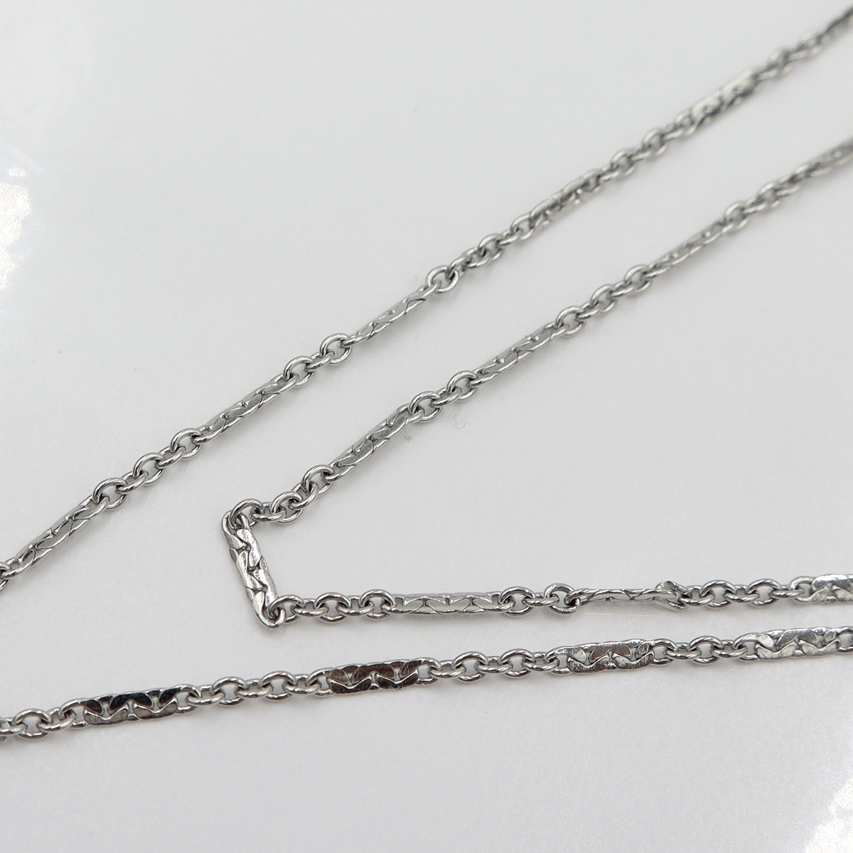 【中古】GUESS(ゲス)レディース アクセサリー ネックレス 重さ8.67g ネックレス長さ44cm ステンレススチール レディース_画像6