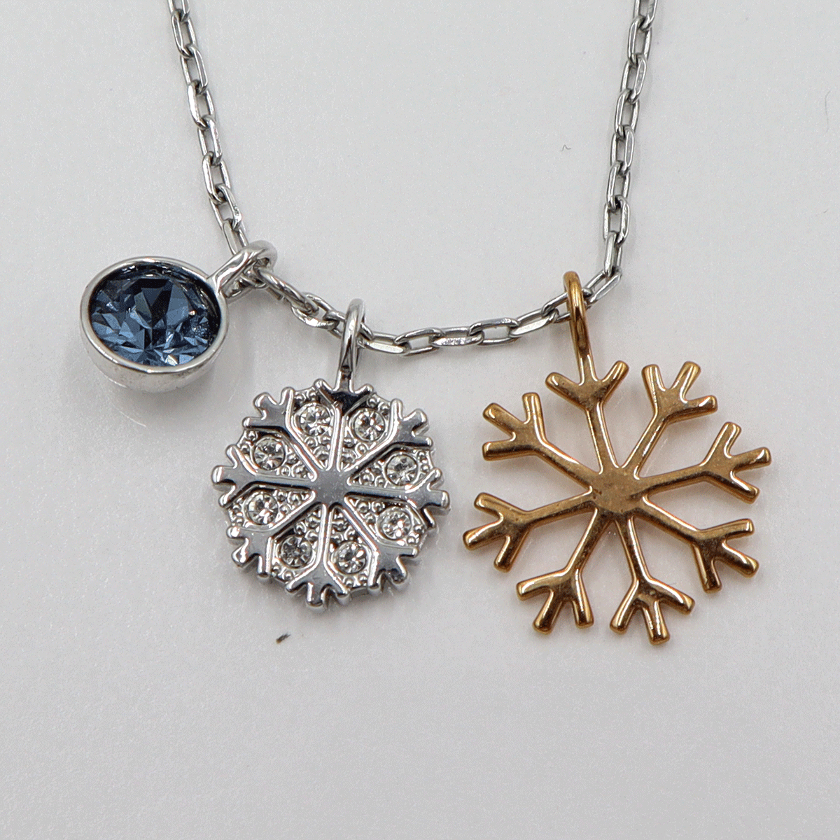 【中古】SWAROVSKI(スワロフスキー)ペンダントネックレス スノー 雪 重量3.45g ネックレス長さ43cm シルバーカラー レディース_画像5